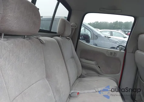 2004 Toyota Tacoma Prerunner V6 z USA, uszkodzony, nr VIN 5TEGN92N34Z431547